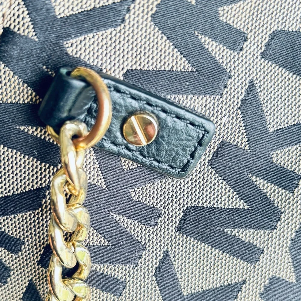 Michael Kors Jet Set Travel Large Chain Shoulder Tote Bag In MK Signature Brown - Picture 9 of 10